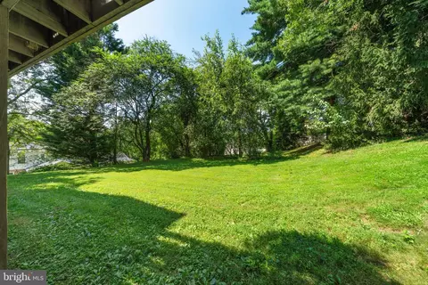 Exterior - 601 Stone House Ln, Silver Spring, MD 20905 photo 9 of 23