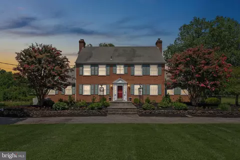 Exterior - 211 Olney Sandy Spring Rd, Ashton, MD 20861 photo 5 of 6