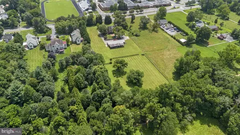 View/Area - 211 Olney Sandy Spring Rd, Ashton, MD 20861 photo 2 of 7