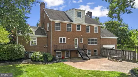 Exterior - 211 Olney Sandy Spring Rd, Ashton, MD 20861 photo 2 of 6