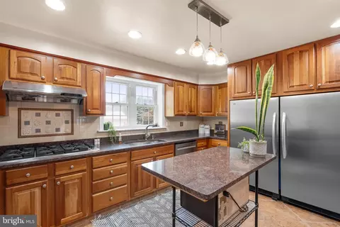Kitchen - 211 Olney Sandy Spring Rd, Ashton, MD 20861 photo 2 of 3
