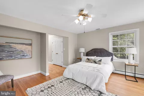 Bedroom - 211 Olney Sandy Spring Rd, Ashton, MD 20861 photo 6 of 8