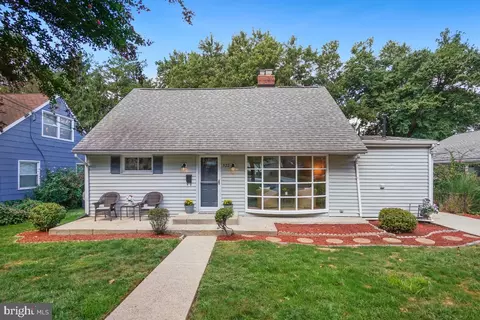 322 Cedar Ln, Rockville, MD 20851