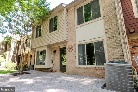 10908 Whiterim Dr, Potomac, MD 20854