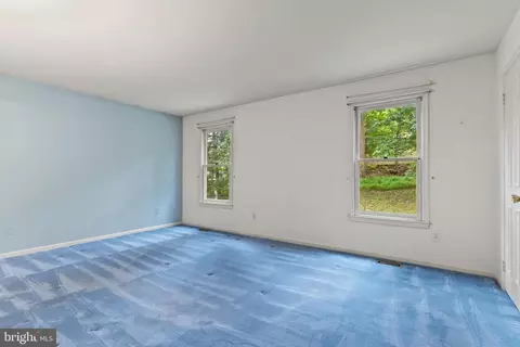 Bedroom - 612 Kemp Mill Forest Dr, Silver Spring, MD 20902 photo 1 of 7