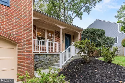 Exterior - 612 Kemp Mill Forest Dr, Silver Spring, MD 20902 photo 3 of 5