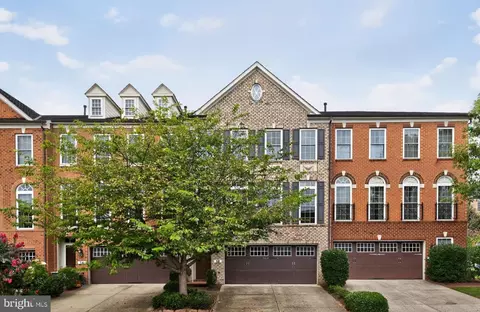 58 Sharpstead Ln, Gaithersburg, MD 20878