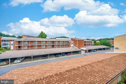 Exterior - 15101 Glade Dr #10-3D, Silver Spring, MD 20906 photo 2 of 3
