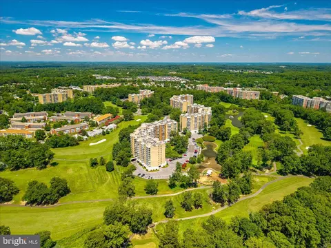 View/Area - 15101 Glade Dr #10-3D, Silver Spring, MD 20906 photo 6 of 6