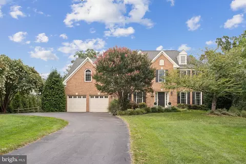 14117 Forest Ridge Dr, North Potomac, MD 20878