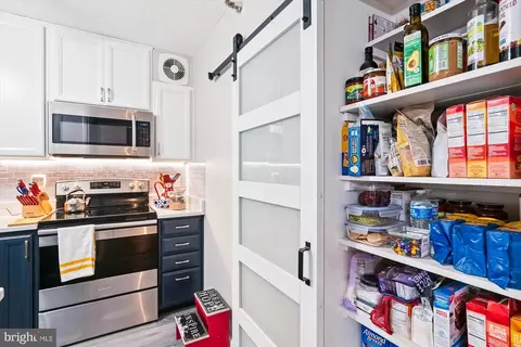 Kitchen - 15107 Interlachen Dr #2-108, Silver Spring, MD 20906 photo 3 of 3