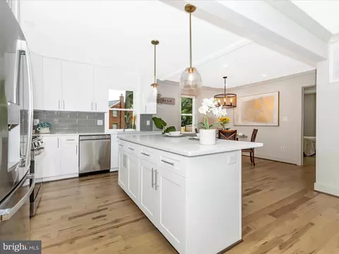 Kitchen - 10000 Reddick Dr, Silver Spring, MD 20901 photo 3 of 6