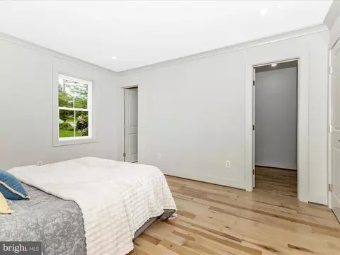 Bedroom - 10000 Reddick Dr, Silver Spring, MD 20901 photo 3 of 6
