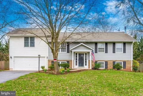 17616 Soper St, Poolesville, MD 20837