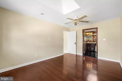 Entry Way - 4104 Tulare Dr, Silver Spring, MD 20906 photo 2 of 6