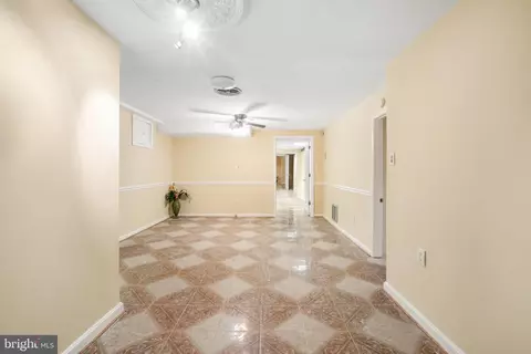 Entry Way - 4104 Tulare Dr, Silver Spring, MD 20906 photo 6 of 6