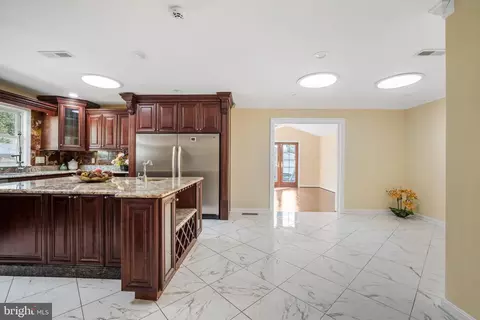 Entry Way - 4104 Tulare Dr, Silver Spring, MD 20906 photo 1 of 6