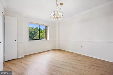15100 Interlachen Dr #4-812, Silver Spring, MD 20906 photo 15