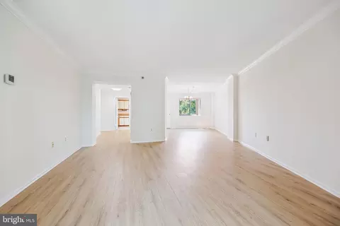 15100 Interlachen Dr #4-812, Silver Spring, MD 20906 photo 21