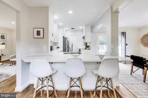 8915 Whitney St, Silver Spring, MD 20901 photo 5