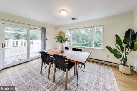 8915 Whitney St, Silver Spring, MD 20901 photo 7
