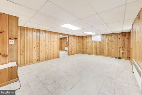8915 Whitney St, Silver Spring, MD 20901 photo 18