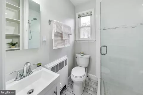 8915 Whitney St, Silver Spring, MD 20901 photo 13