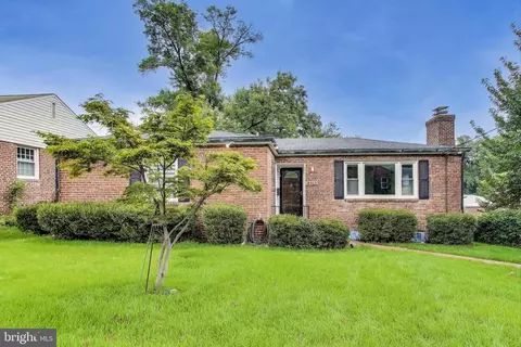 8915 Whitney St, Silver Spring, MD 20901 photo 32
