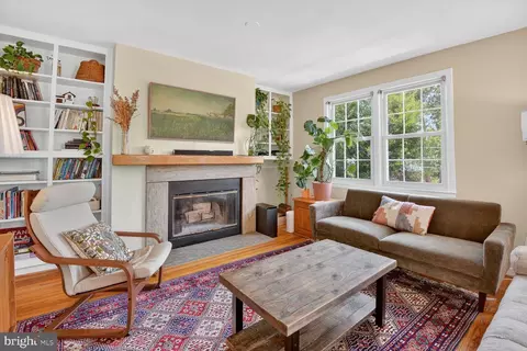 2314 Colston Dr #C-203, Silver Spring, MD 20910 photo 8