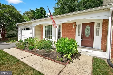 19833 Spurrier Ave, Poolesville, MD 20837 photo 5