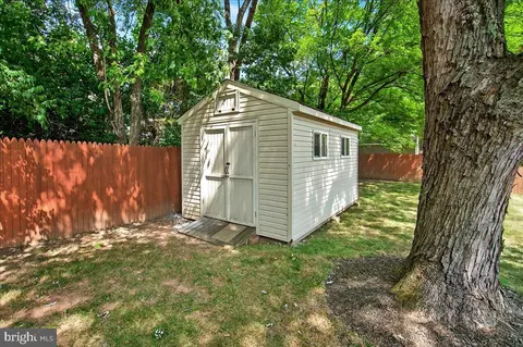 19833 Spurrier Ave, Poolesville, MD 20837 photo 10