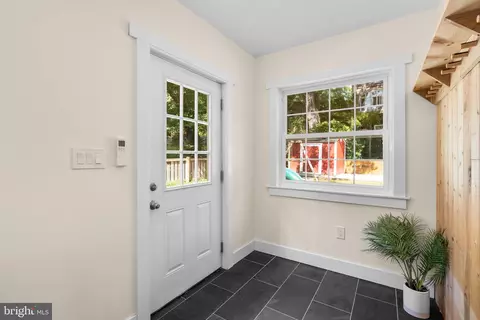 409 Penwood Rd, Silver Spring, MD 20901 photo 21