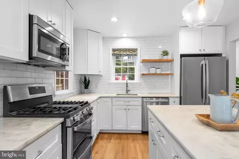 409 Penwood Rd, Silver Spring, MD 20901 photo 17