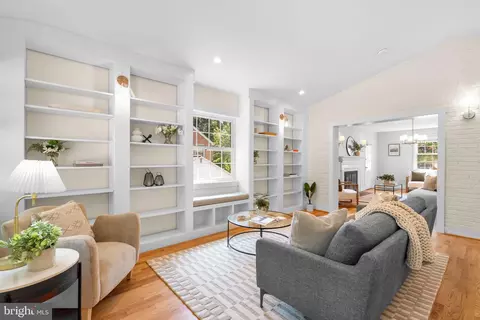 409 Penwood Rd, Silver Spring, MD 20901 photo 9