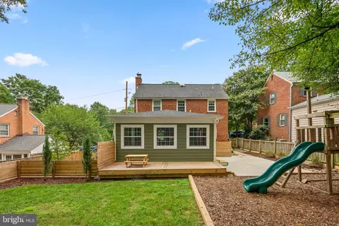409 Penwood Rd, Silver Spring, MD 20901 photo 2