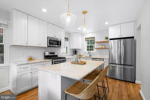409 Penwood Rd, Silver Spring, MD 20901 photo 13
