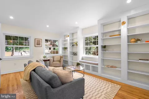 409 Penwood Rd, Silver Spring, MD 20901 photo 8
