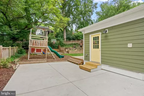 409 Penwood Rd, Silver Spring, MD 20901 photo 36
