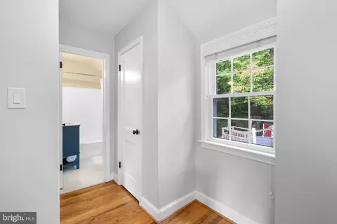 409 Penwood Rd, Silver Spring, MD 20901 photo 27