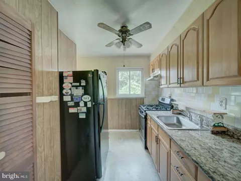 Kitchen - 8632 11th Ave, Silver Spring, MD 20903 photo 1 of 3