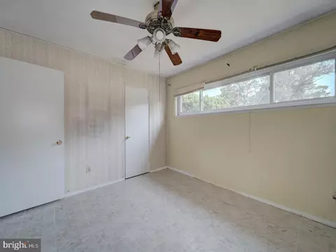 Bedroom - 8632 11th Ave, Silver Spring, MD 20903 photo 2 of 11