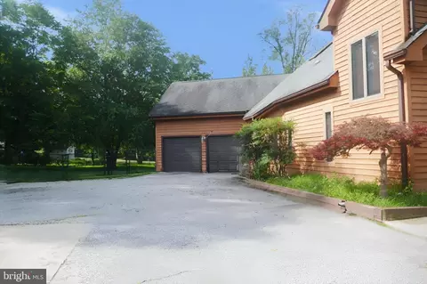 2519 Briggs Chaney Rd, Silver Spring, MD 20905 photo 4