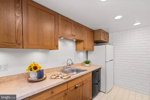 Kitchen - 2806 Aquarius Ave, Silver Spring, MD 20906 photo 6 of 6