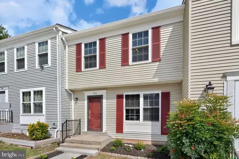 522 Carousel Ct, Gaithersburg, MD 20877