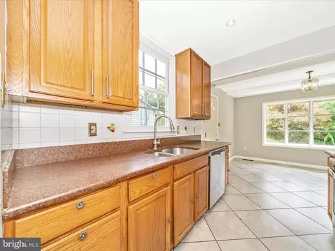 13109 Dauphine St, Silver Spring, MD 20906 photo 11