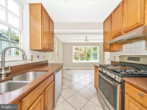 13109 Dauphine St, Silver Spring, MD 20906 photo 7