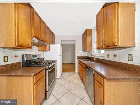 13109 Dauphine St, Silver Spring, MD 20906 photo 9