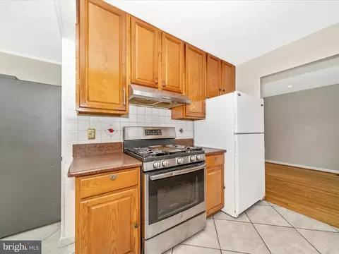 13109 Dauphine St, Silver Spring, MD 20906 photo 10