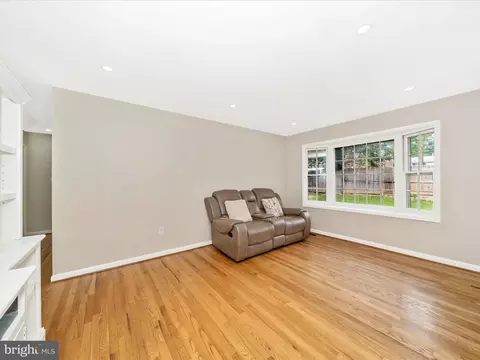 13109 Dauphine St, Silver Spring, MD 20906 photo 12