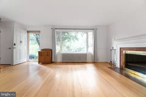 14612 Fairacres Rd, Silver Spring, MD 20905 photo 4